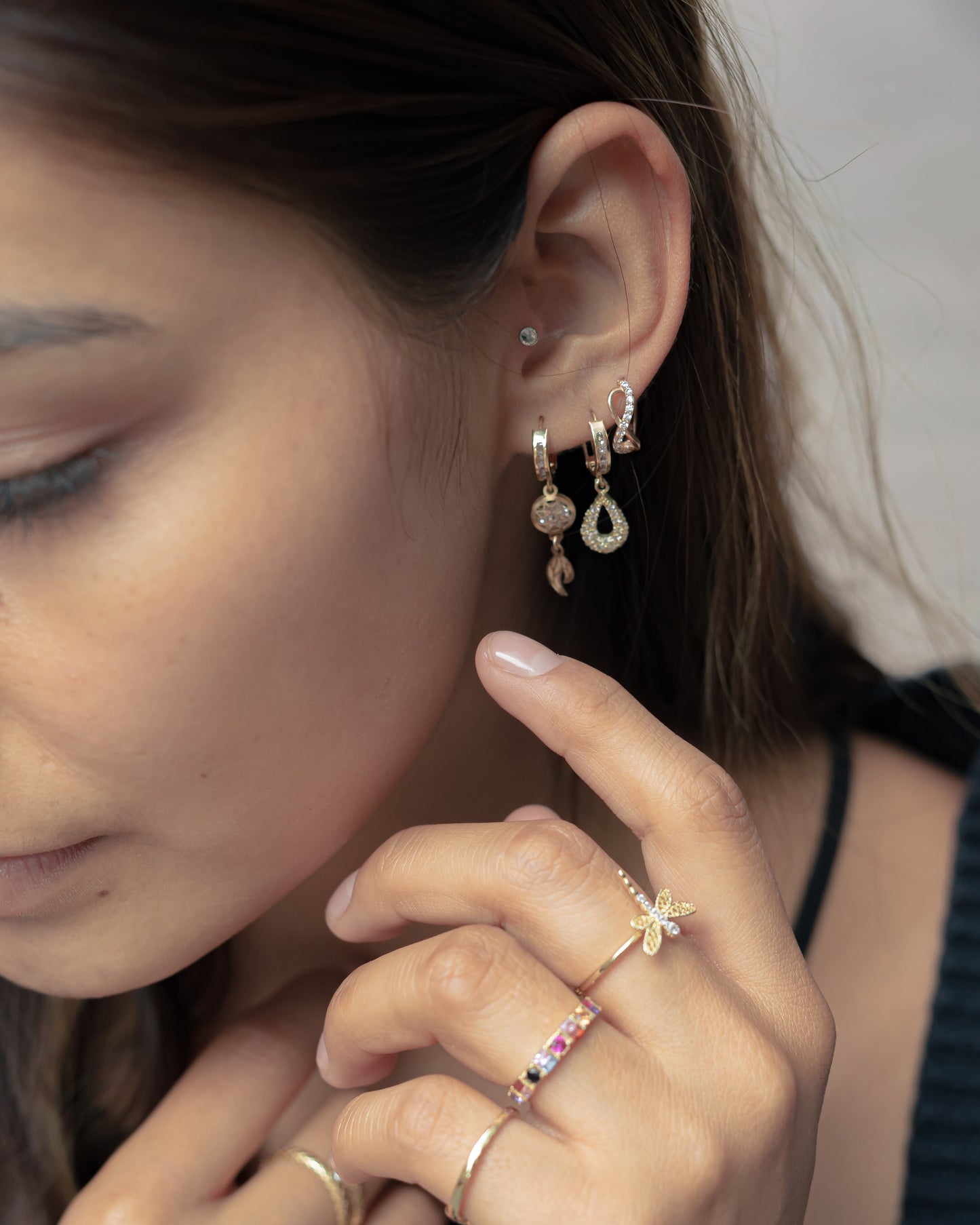 Huggies Gota oro 14K con zirconias